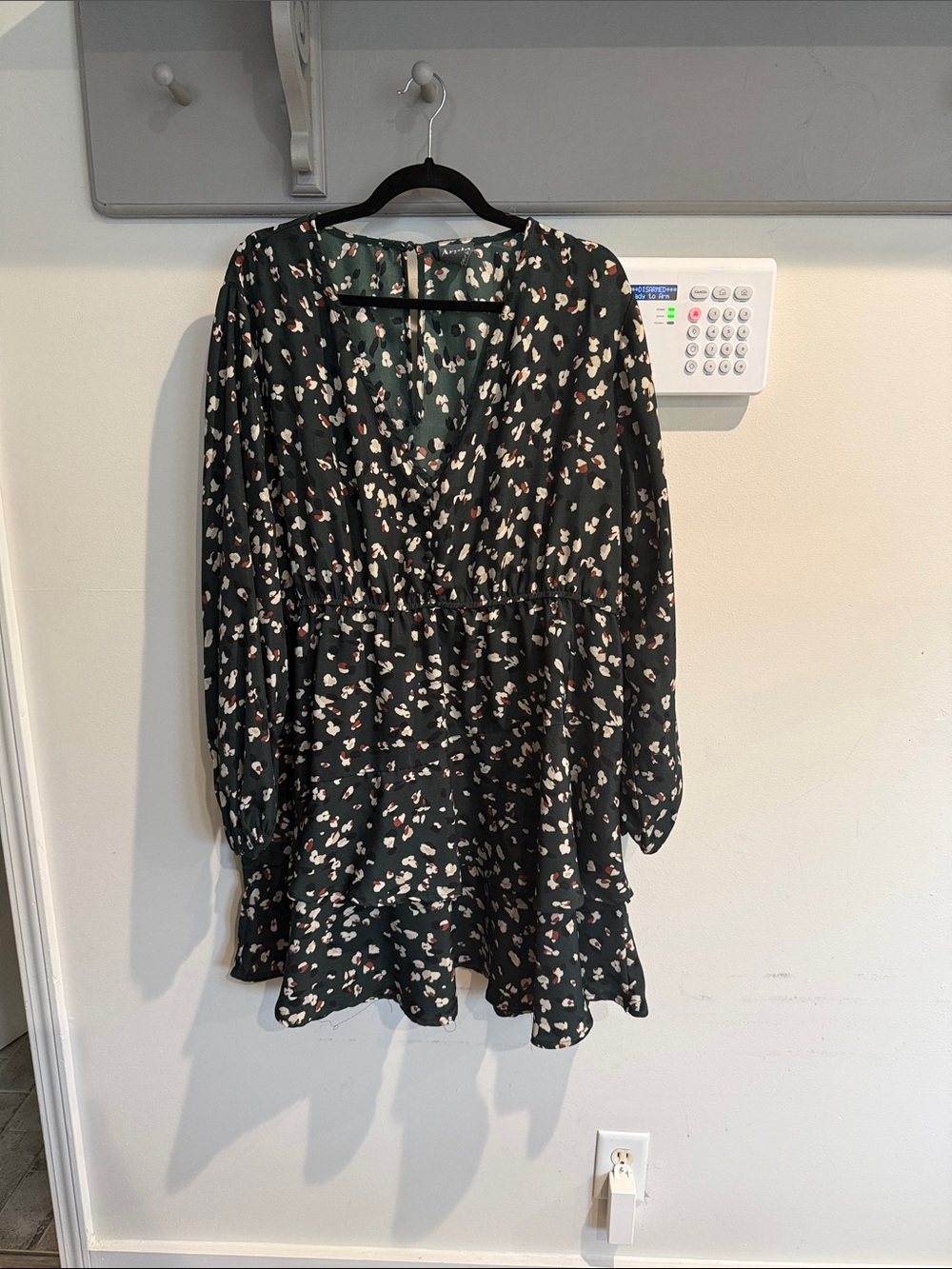 ARULA Dark Green Floral Print Mini Dress
